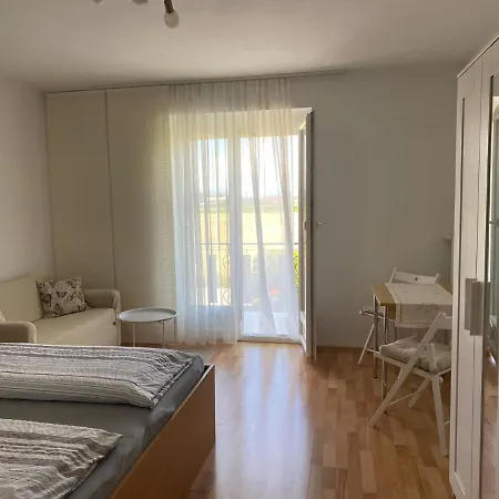 In Sankt Kanzian Near Klopeiner شقة *